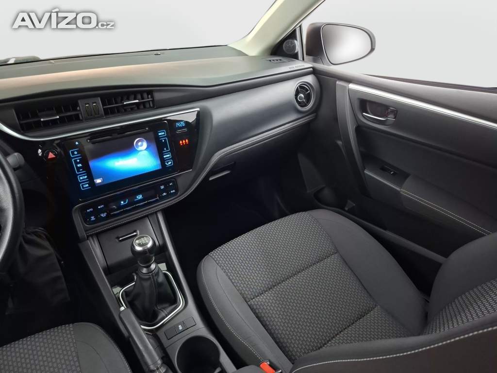Foto inzerátu Toyota Corolla 1.6 Valvematic