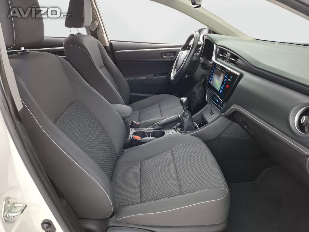 Foto inzerátu Toyota Corolla 1.6 Valvematic