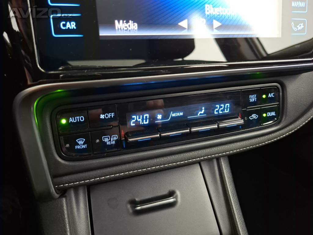 Foto inzerátu Toyota Corolla 1.6 Valvematic