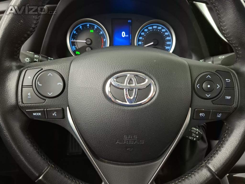 Foto inzerátu Toyota Corolla 1.6 Valvematic