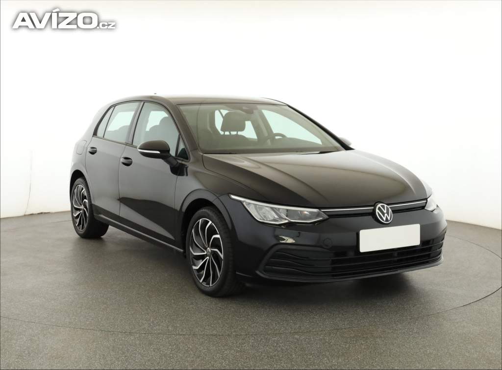VW Golf 1.5 eTSI