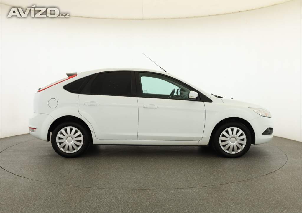 Foto inzerátu Ford Focus 1.6 16V