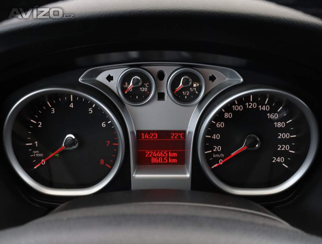 Foto inzerátu Ford Focus 1.6 16V