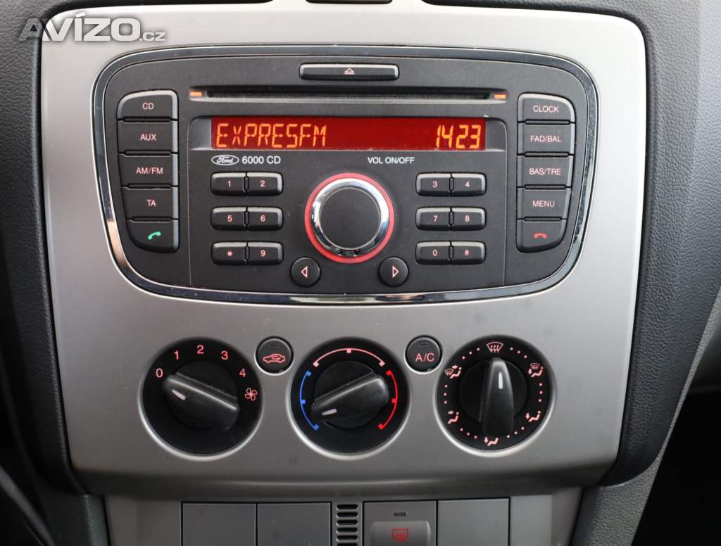 Foto inzerátu Ford Focus 1.6 16V