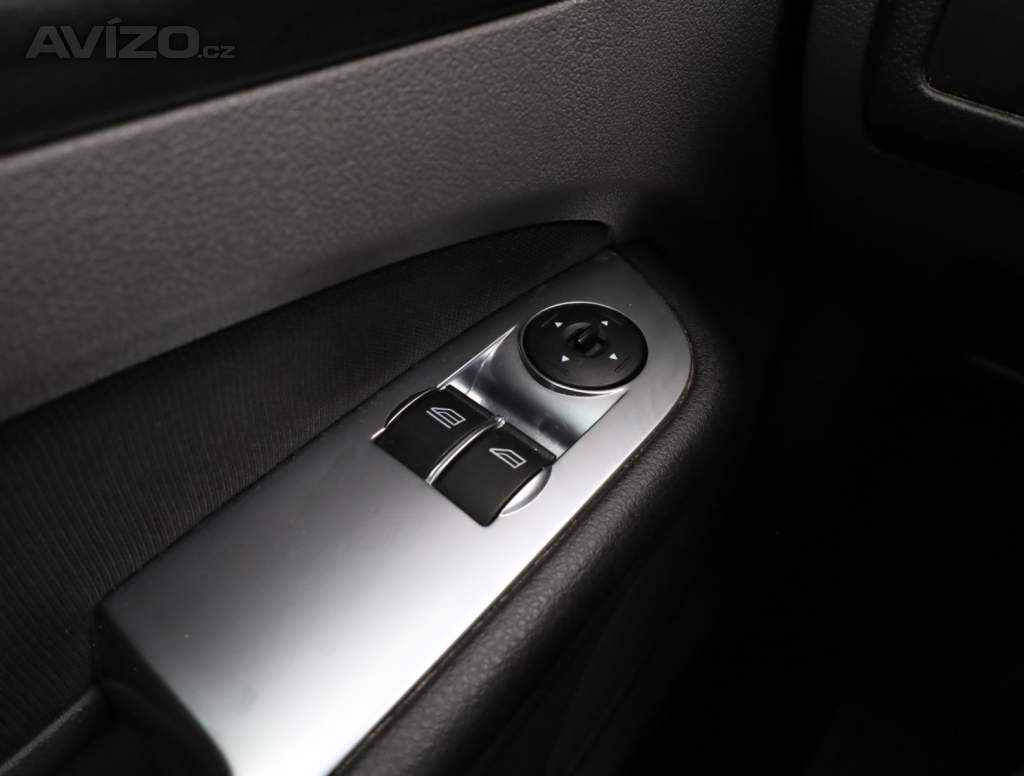 Foto inzerátu Ford Focus 1.6 16V