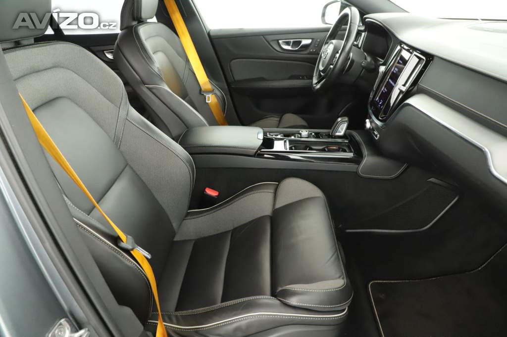 Foto inzerátu Volvo V60 T8 Polestar
