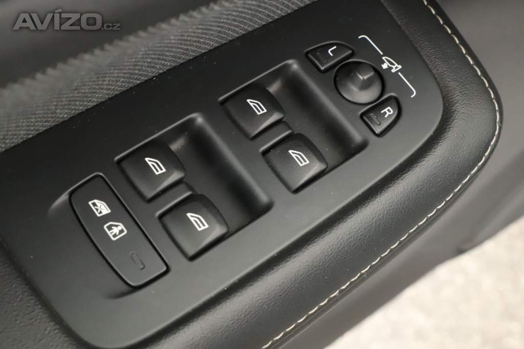 Foto inzerátu Volvo V60 T8 Polestar