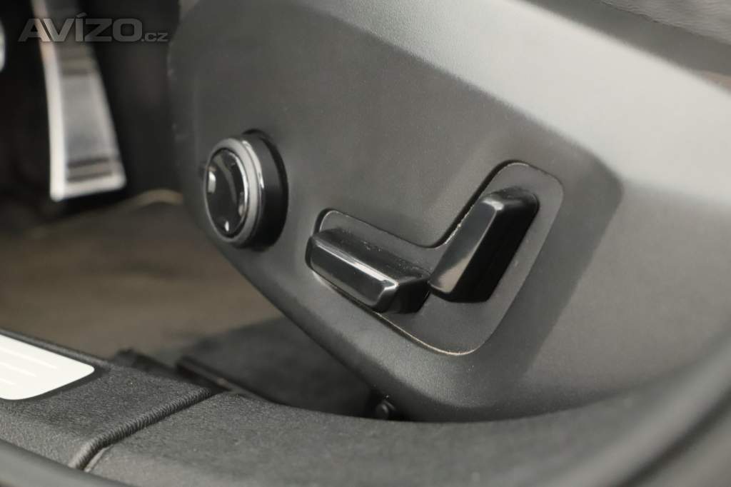 Foto inzerátu Volvo V60 T8 Polestar