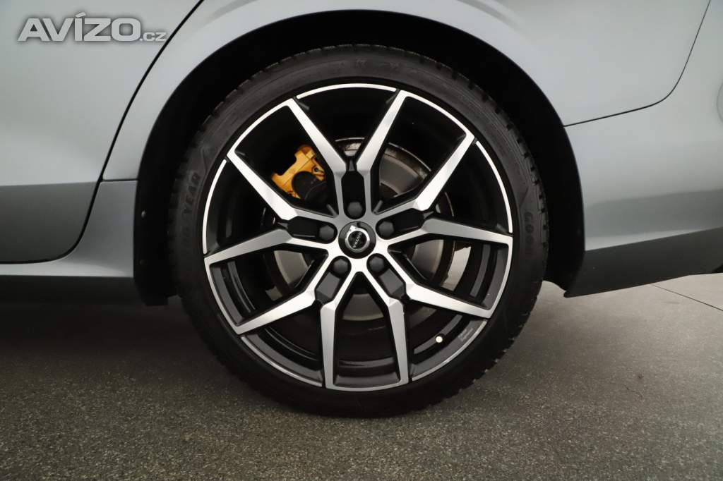 Foto inzerátu Volvo V60 T8 Polestar