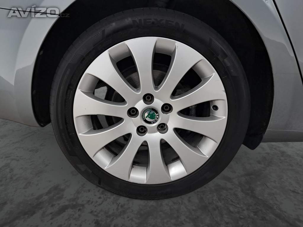 Foto inzerátu Skoda Superb 1.6 TDI