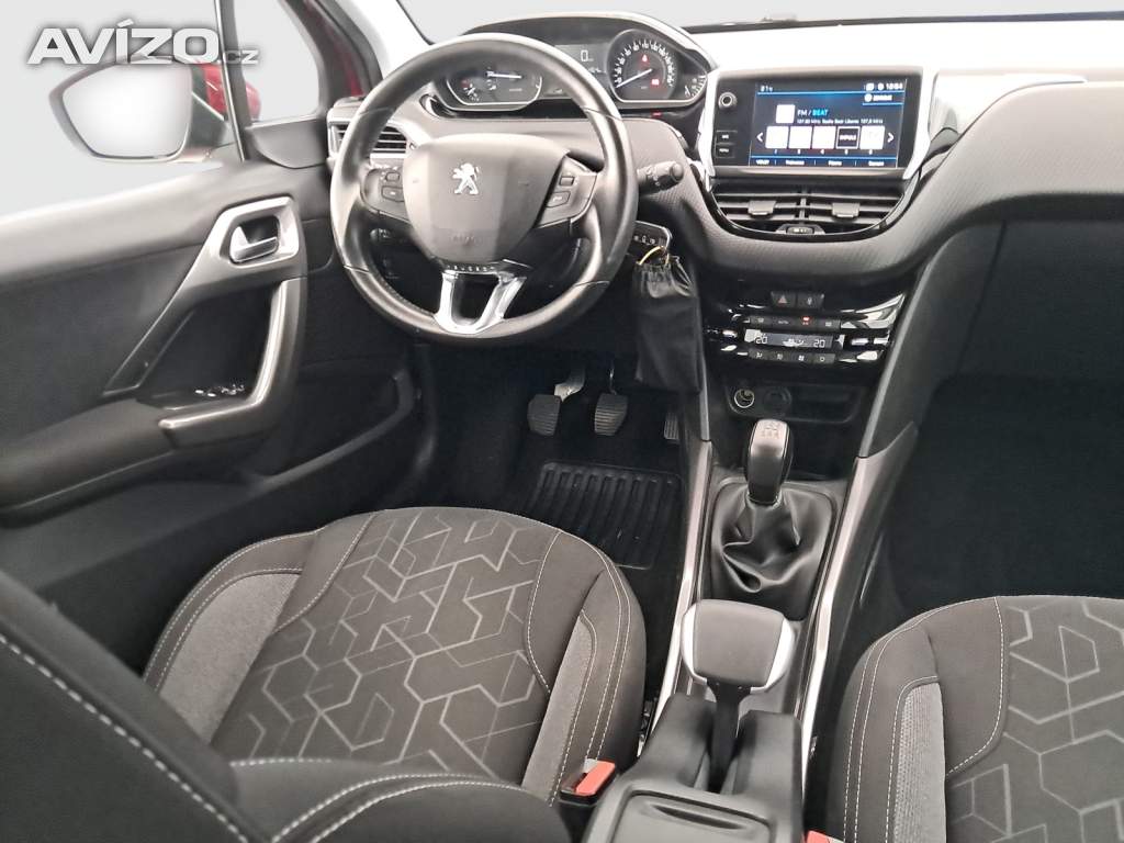 Foto inzerátu Peugeot 2008 1.2 PureTech