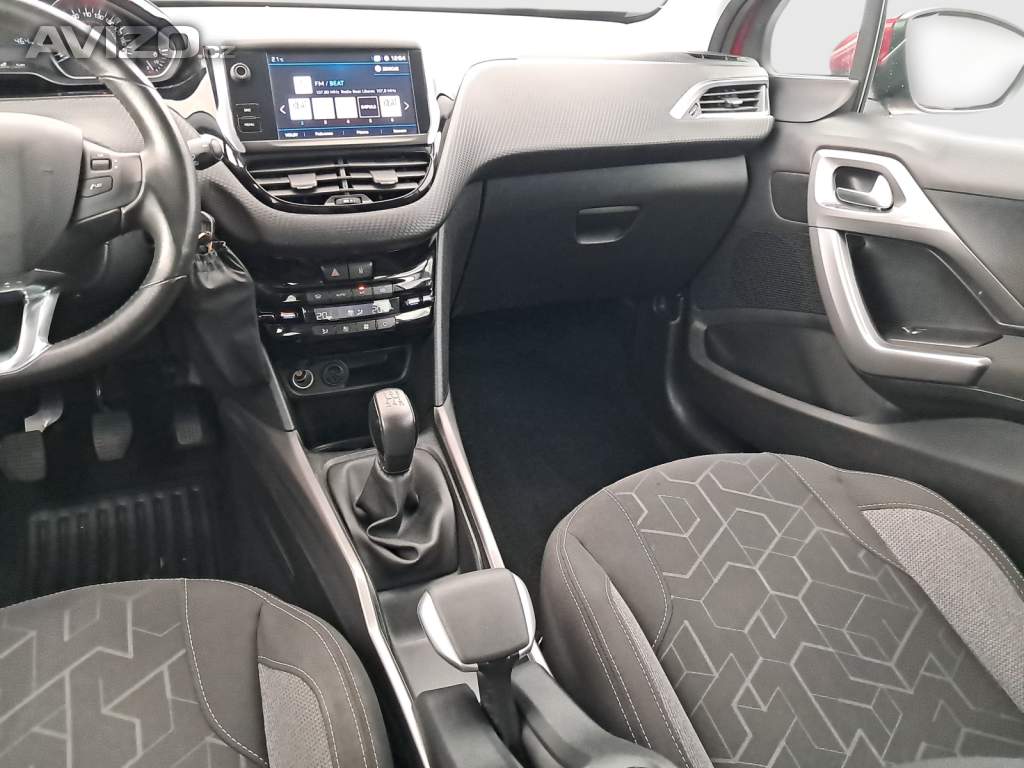 Foto inzerátu Peugeot 2008 1.2 PureTech