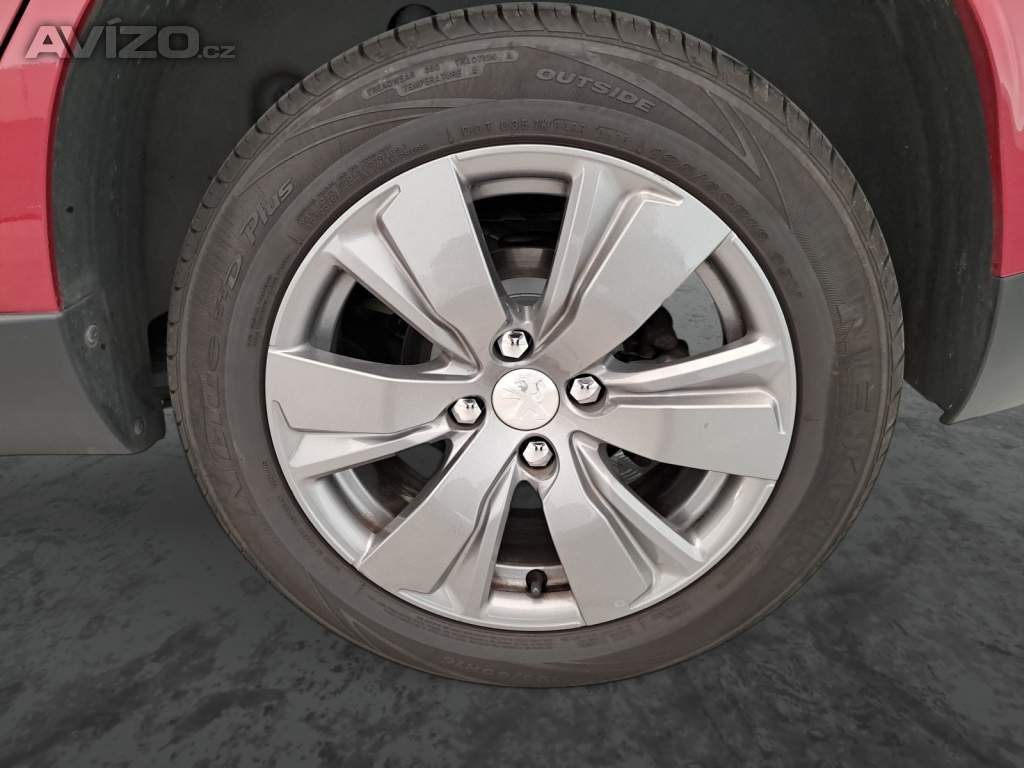 Foto inzerátu Peugeot 2008 1.2 PureTech