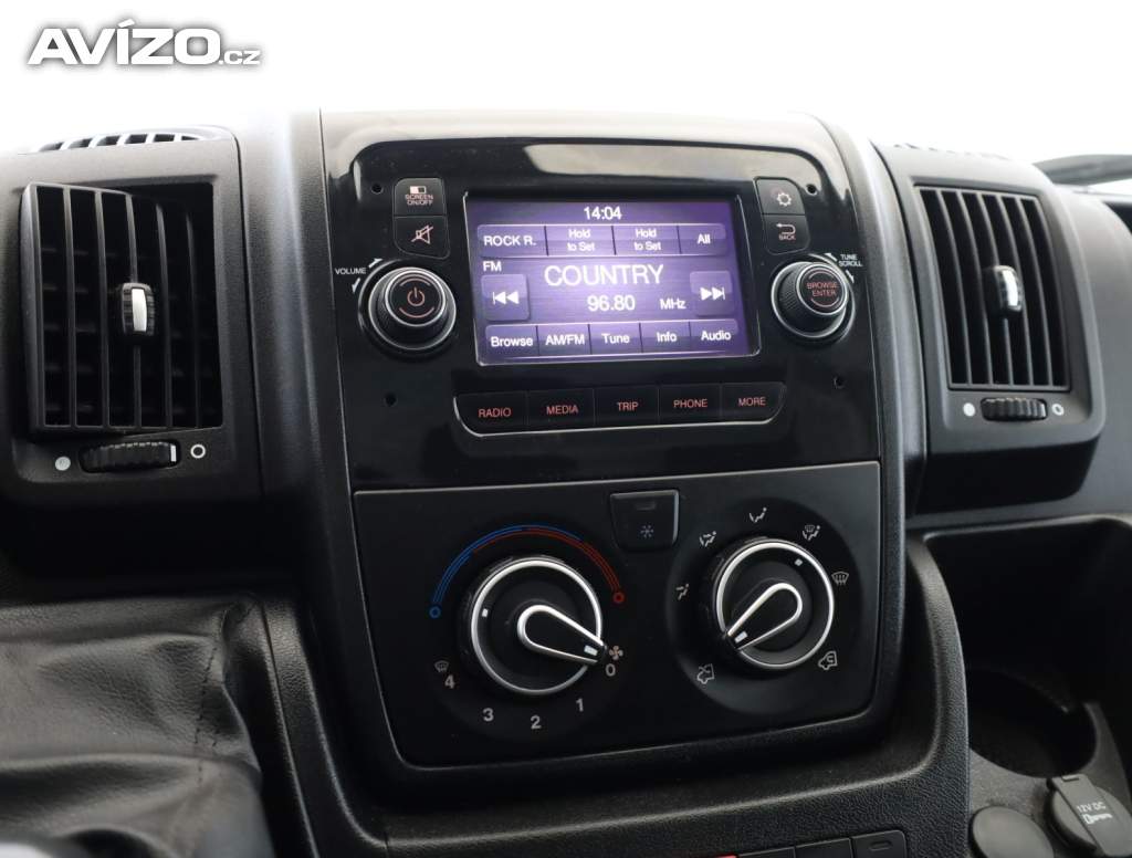 Foto inzerátu Citroen Jumper 2.2 BlueHDi