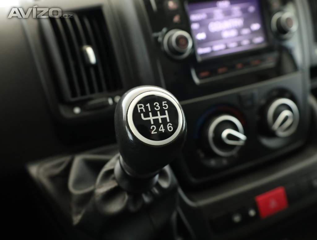 Foto inzerátu Citroen Jumper 2.2 BlueHDi
