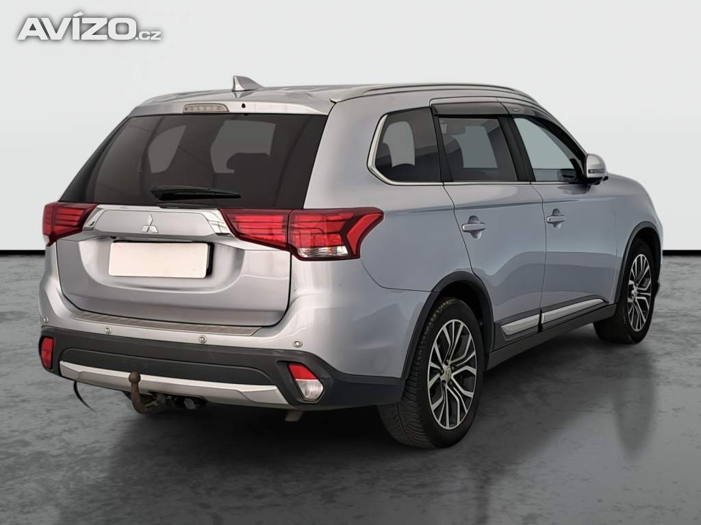 Foto inzerátu Mitsubishi Outlander 2.2 DI-D