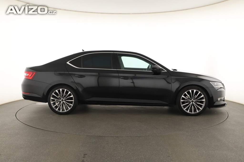 Foto inzerátu Skoda Superb 2.0 TDI