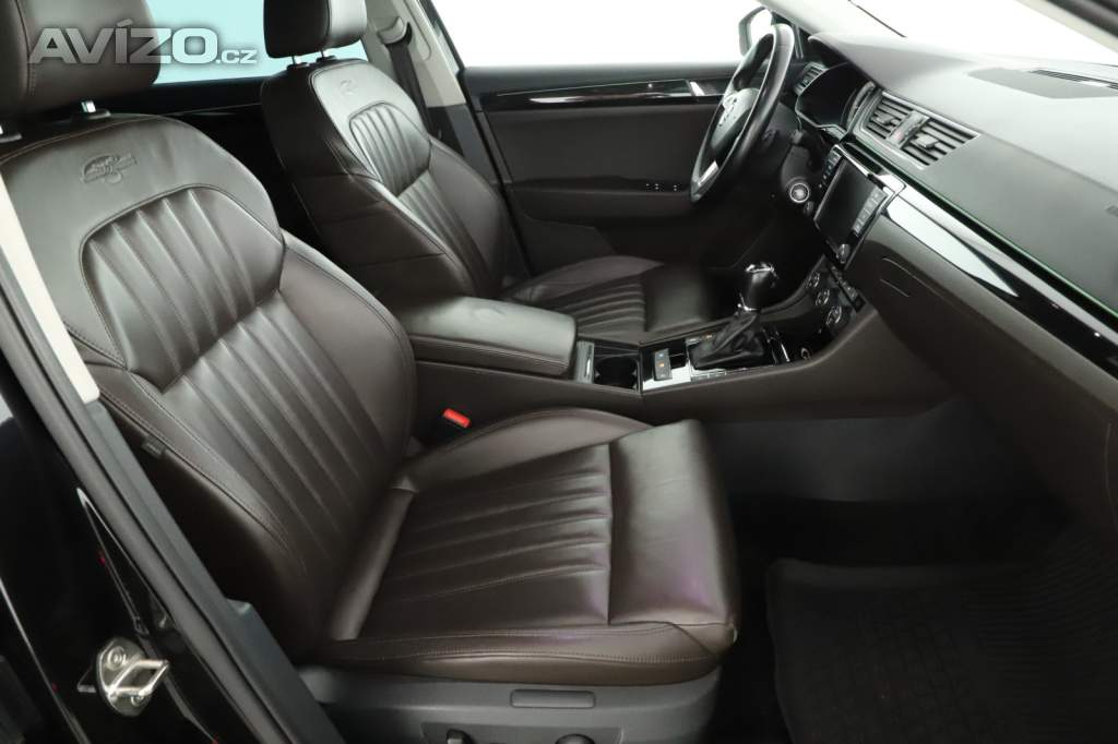 Foto inzerátu Skoda Superb 2.0 TDI