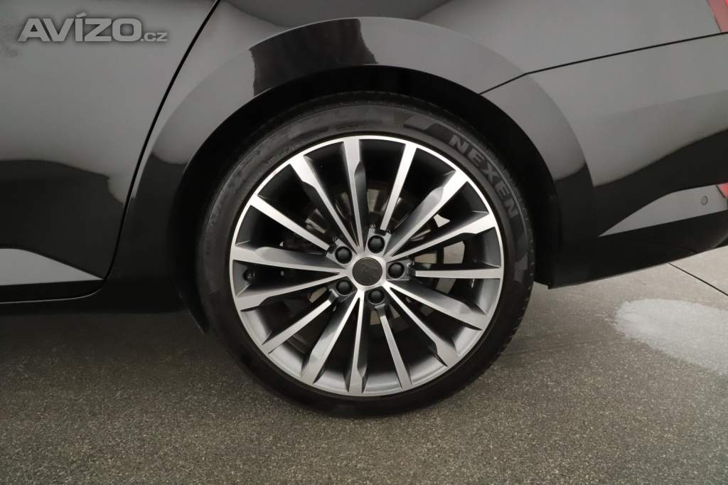 Foto inzerátu Skoda Superb 2.0 TDI