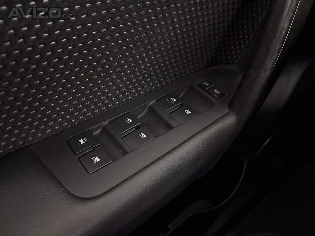 Foto inzerátu Chevrolet Captiva 2.0 D