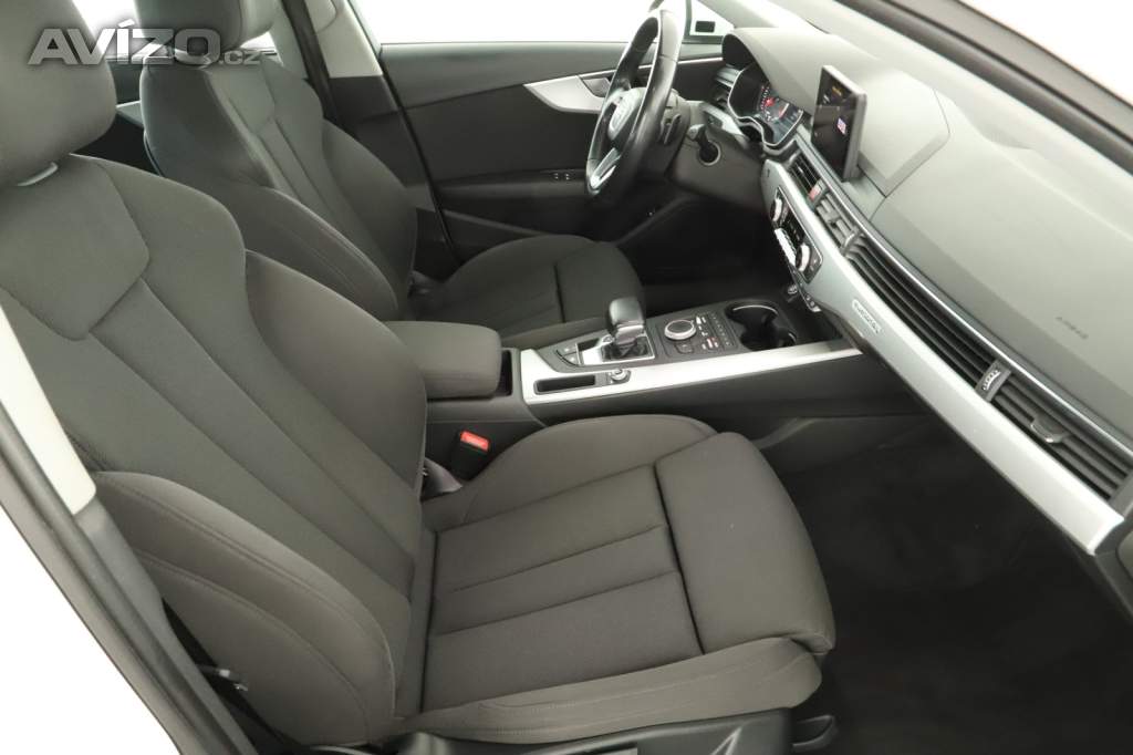 Foto inzerátu Audi A4 Allroad 3.0 TDI