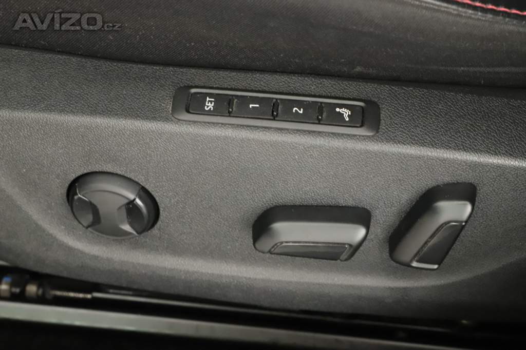 Foto inzerátu Skoda Octavia RS 2.0 TSI