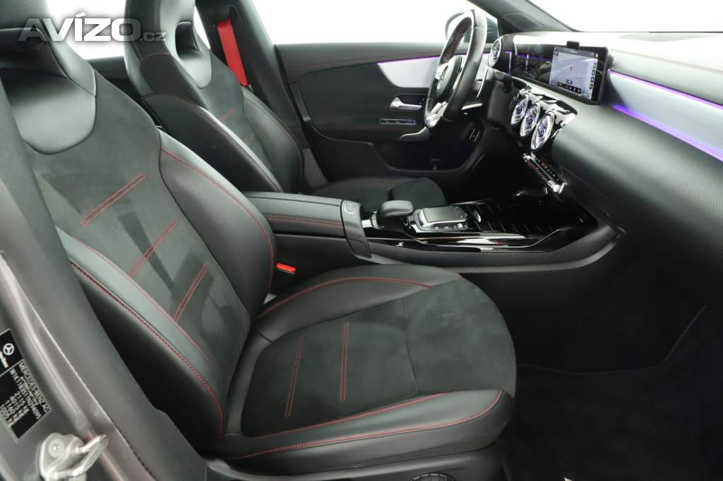 Foto inzerátu Mercedes CLA 35 AMG