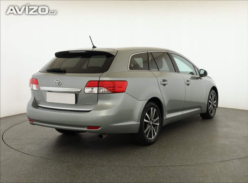 Foto inzerátu Toyota Avensis 2.2 D-4D