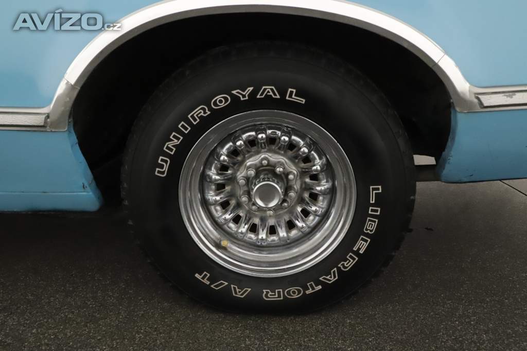 Foto inzerátu Ford Thunderbird 6.4