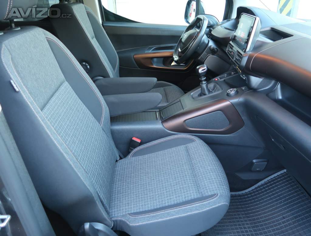 Foto inzerátu Peugeot Rifter 1.5 BlueHDi
