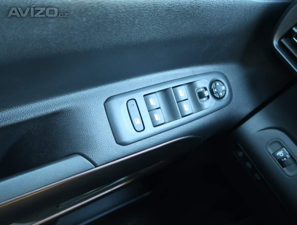 Foto inzerátu Peugeot Rifter 1.5 BlueHDi