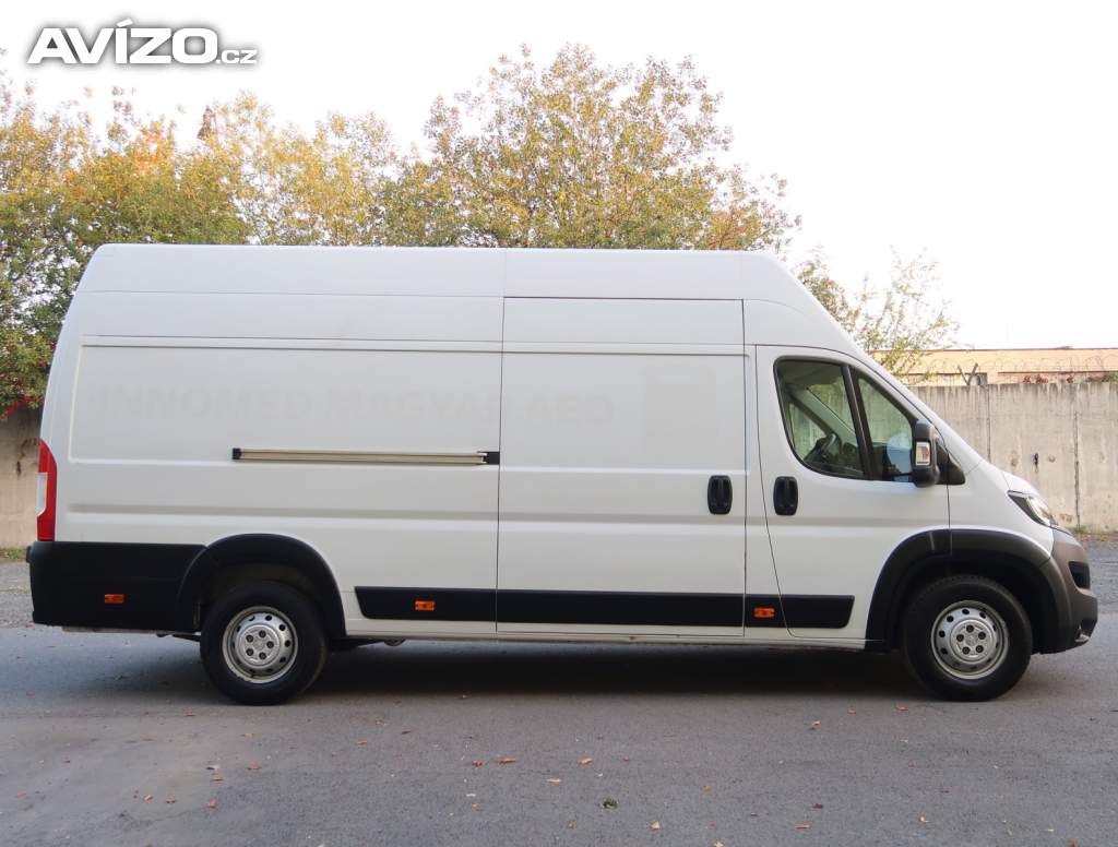 Foto inzerátu Peugeot Boxer 2.2 BlueHDi