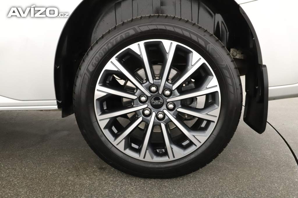 Foto inzerátu Ford Tourneo Custom 2.0 EcoBlue AWD