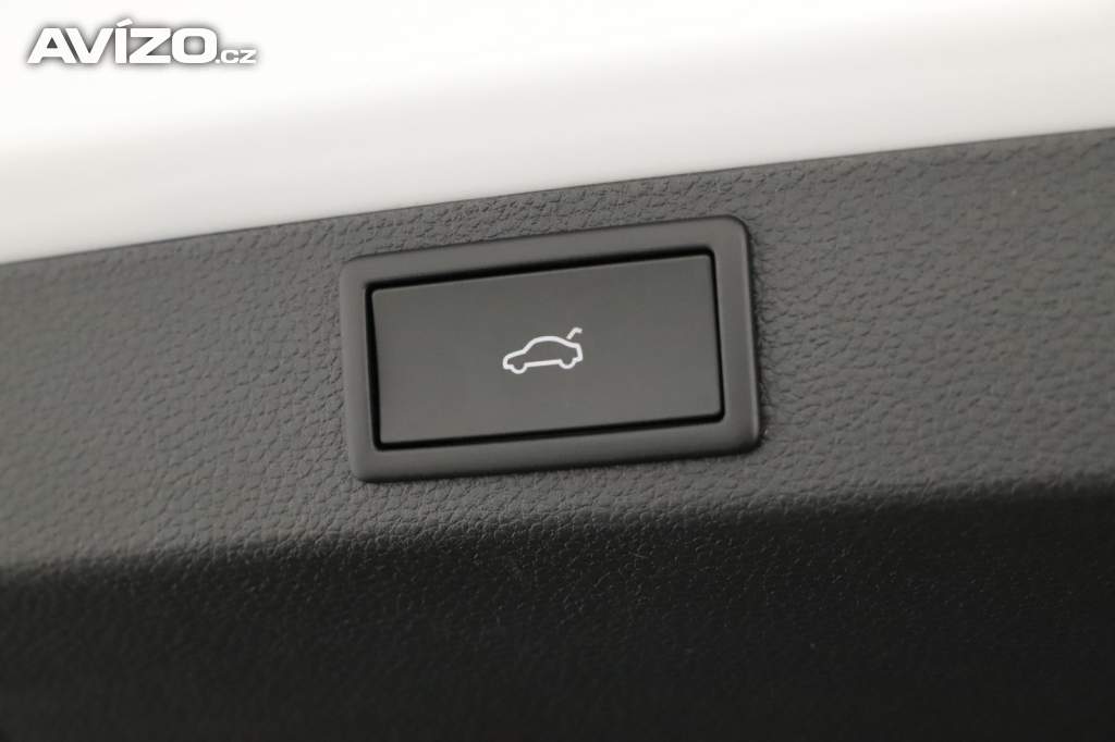 Foto inzerátu Skoda Karoq 2.0 TSI