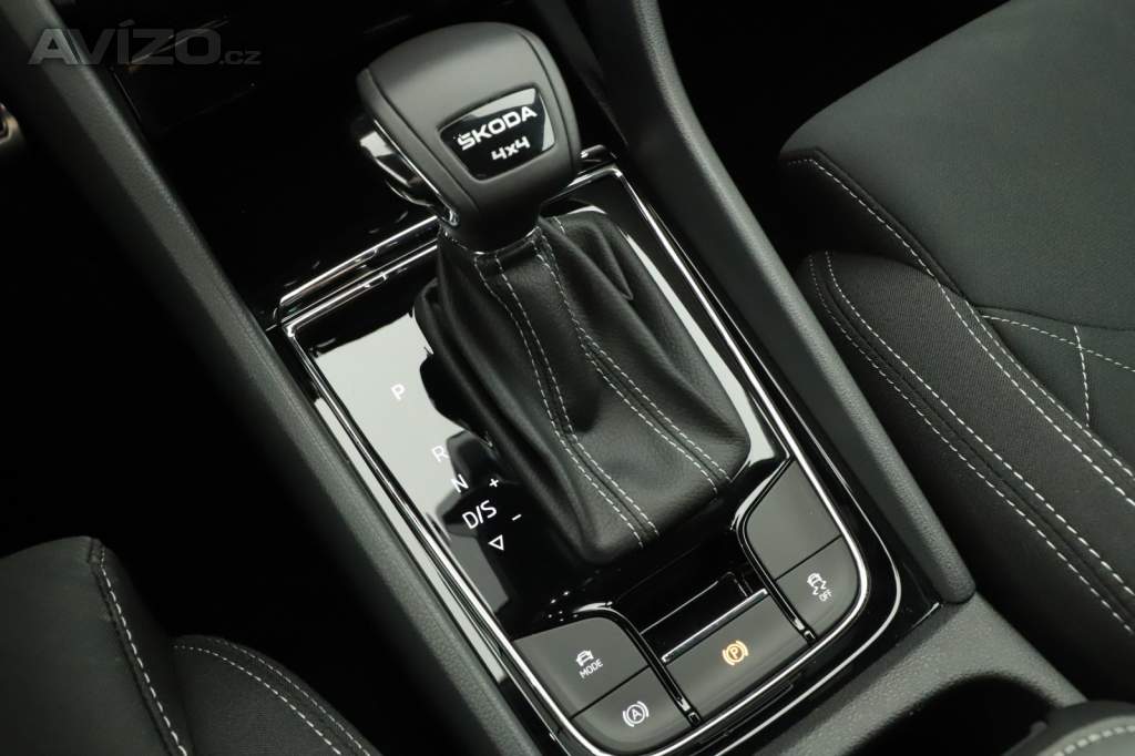 Foto inzerátu Skoda Karoq 2.0 TSI
