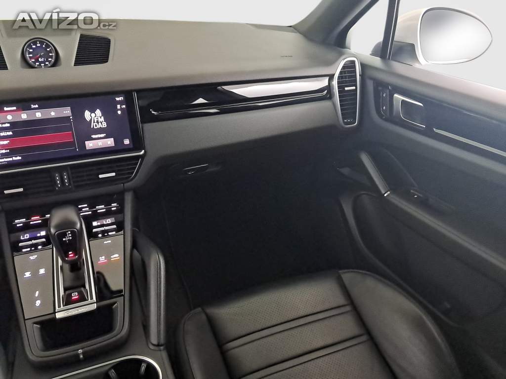 Foto inzerátu Porsche Cayenne V6