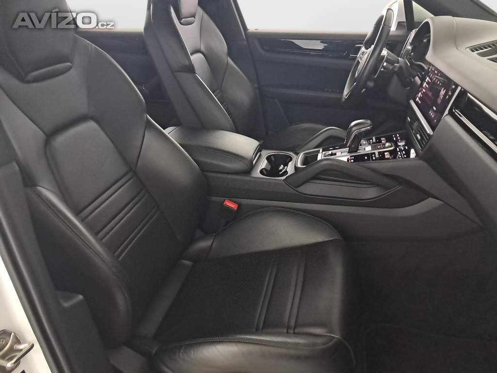 Foto inzerátu Porsche Cayenne V6
