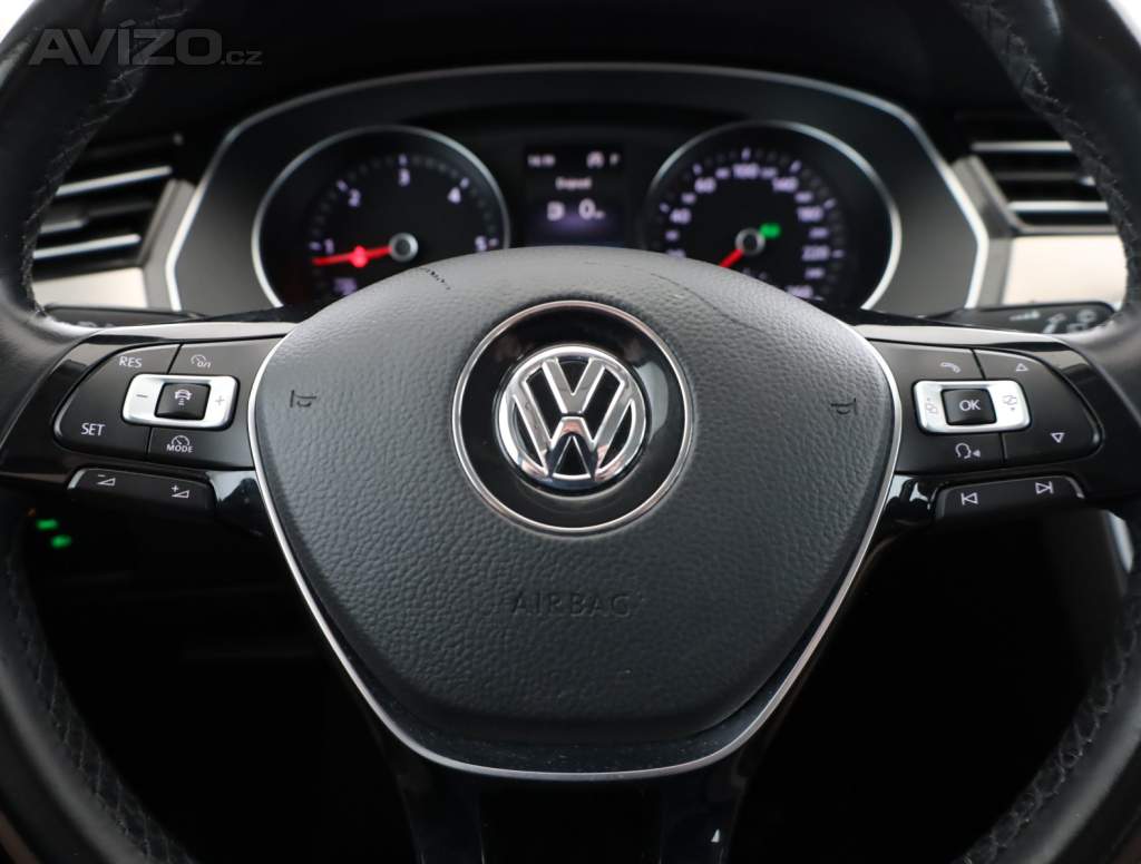 Foto inzerátu VW Passat 2.0 TDI