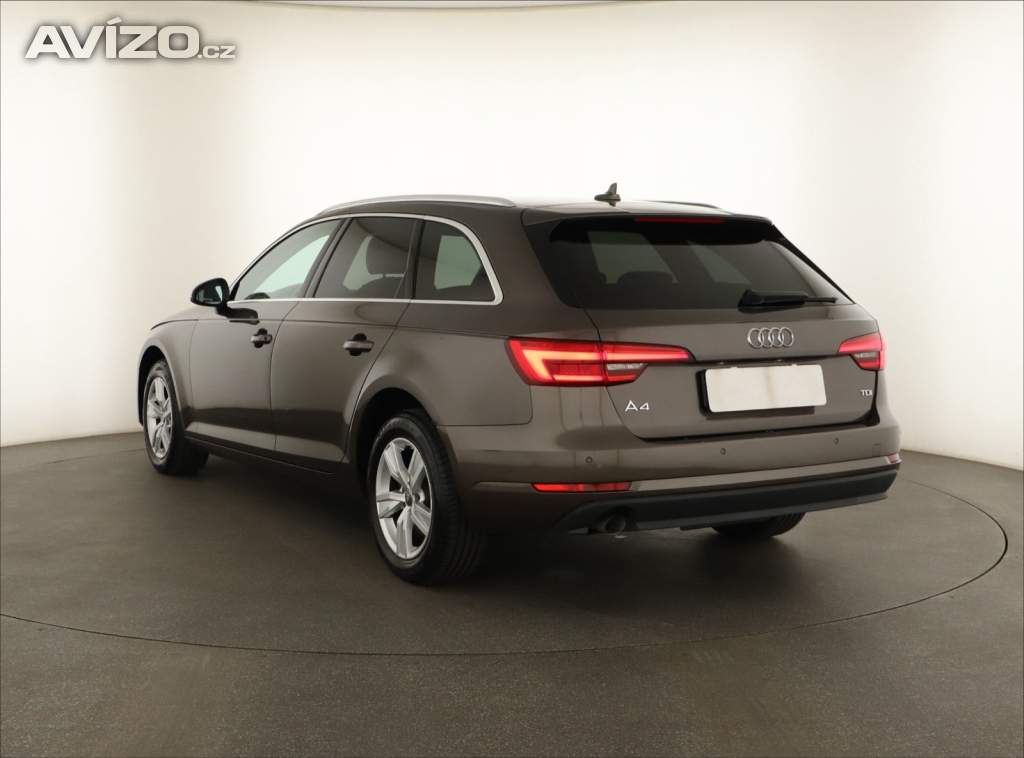 Foto inzerátu Audi A4 2.0 TDI