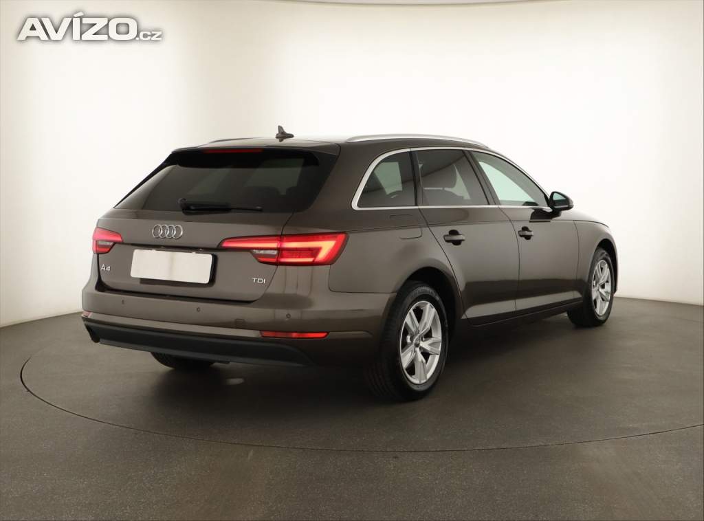Foto inzerátu Audi A4 2.0 TDI