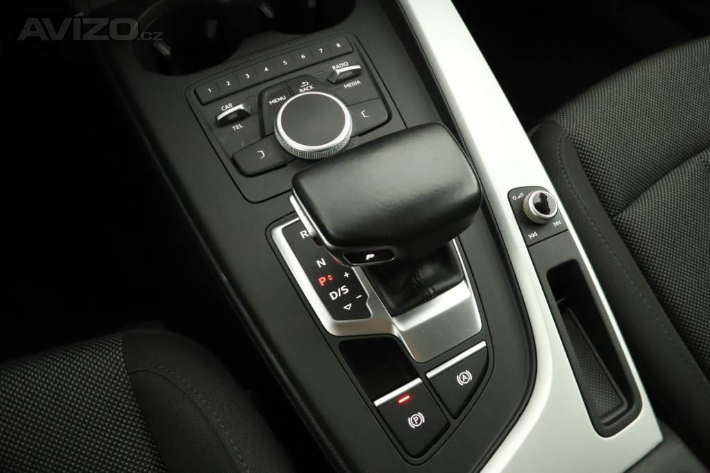 Foto inzerátu Audi A4 2.0 TDI