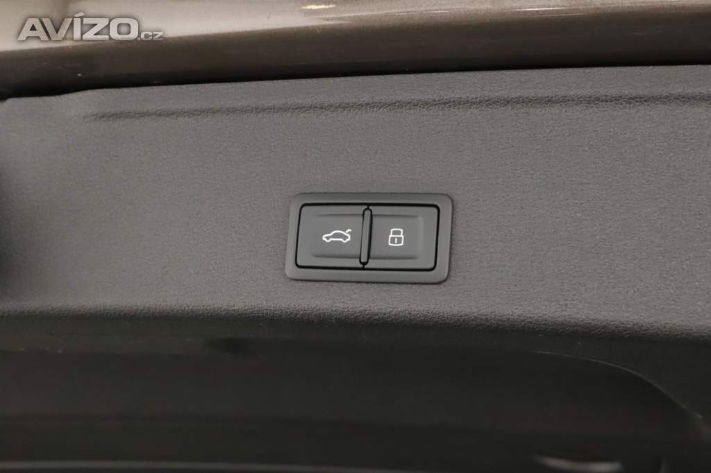 Foto inzerátu Audi A4 2.0 TDI