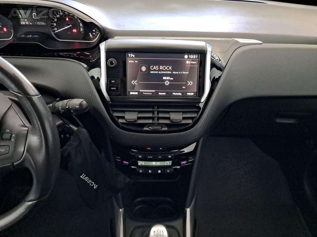 Foto inzerátu Peugeot 2008 1.2 PureTech