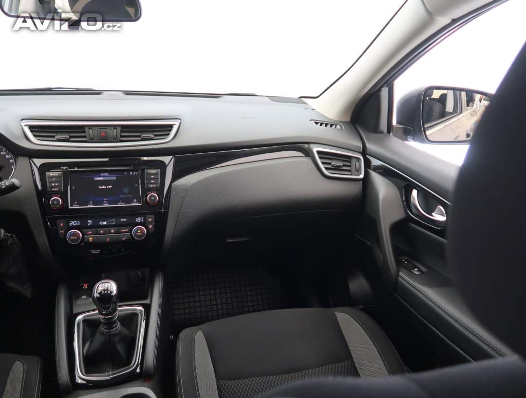 Foto inzerátu Nissan Qashqai 1.3 DIG-T