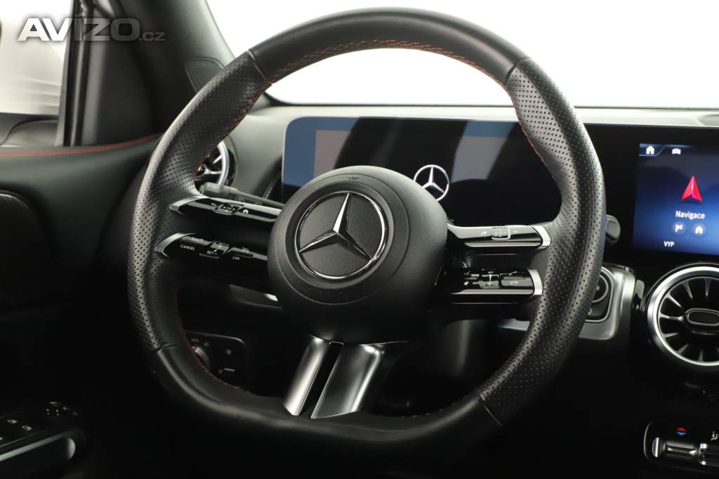 Foto inzerátu Mercedes GLB GLB 200 d 4MATIC