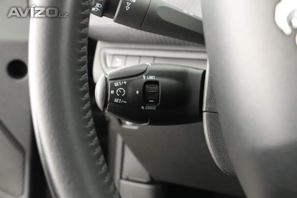 Foto inzerátu Peugeot 2008 1.2 PureTech
