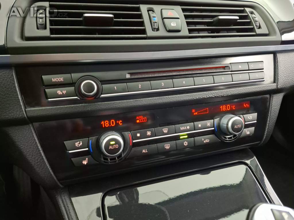 Foto inzerátu BMW 5 525d xDrive
