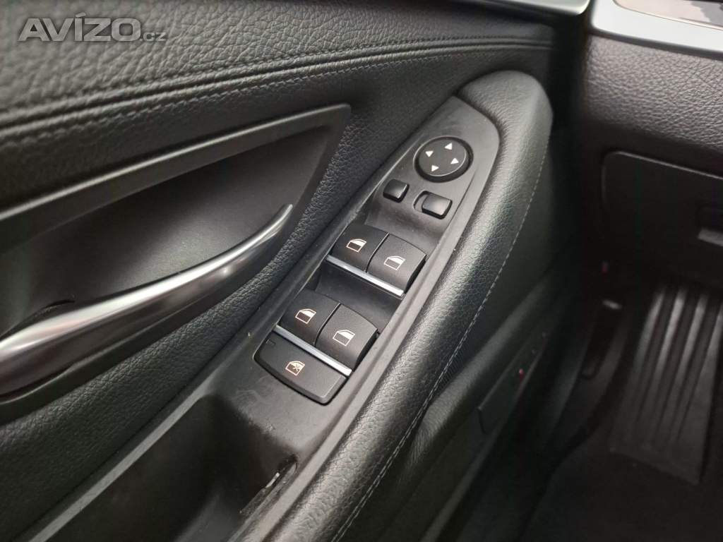 Foto inzerátu BMW 5 525d xDrive