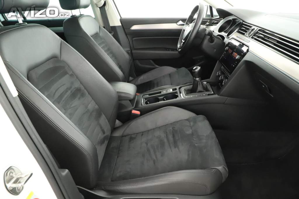 Foto inzerátu VW Passat 2.0 TDI