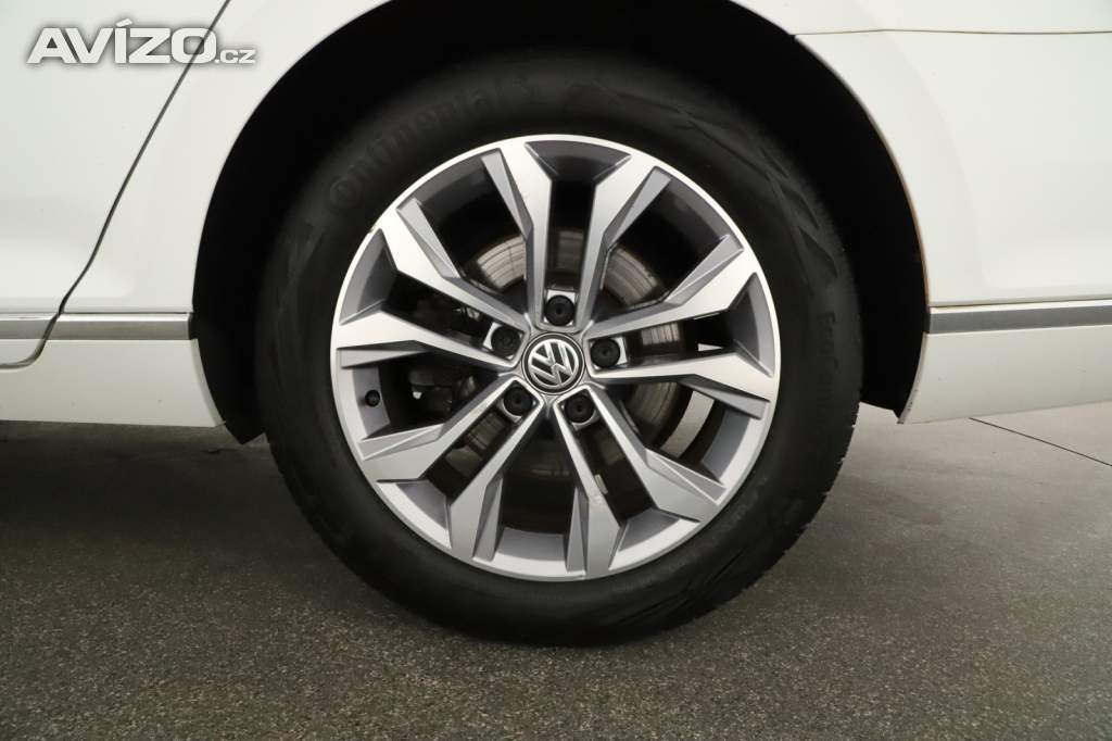 Foto inzerátu VW Passat 2.0 TDI